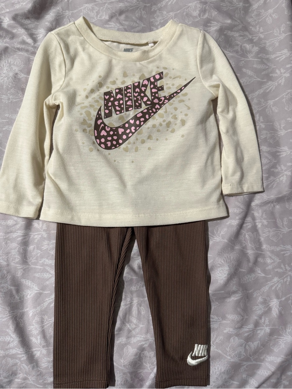 Infant Nike outfit